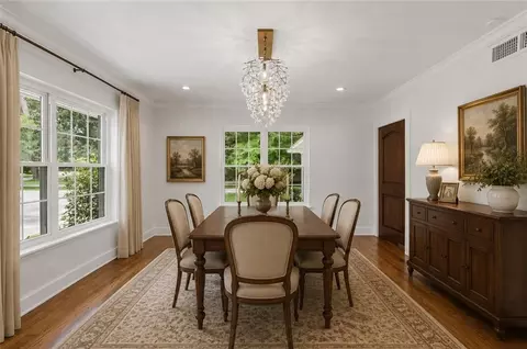 Dining - 2553 Durham Dr S, Mobile, AL 36606 photo 1 of 2