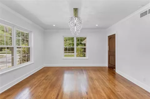 Living - 2553 Durham Dr S, Mobile, AL 36606 photo 3 of 13