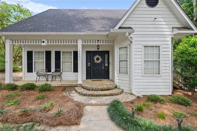 10353 Easthill Dr, Mobile, AL 36695