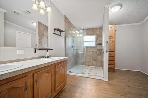 Bath - 8205 Brandy Ln N, Mobile, AL 36695 photo 1 of 2