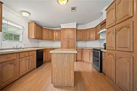 Kitchen - 8205 Brandy Ln N, Mobile, AL 36695 photo 1 of 4