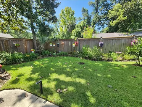 Exterior - 51 Catherine St S, Mobile, AL 36604 photo 4 of 5