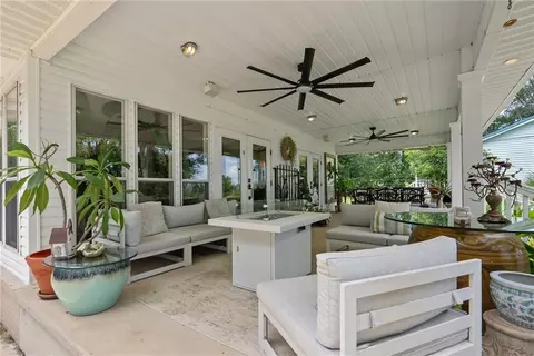 Exterior - 3600 Bay Front Rd, Mobile, AL 36605 photo 3 of 18