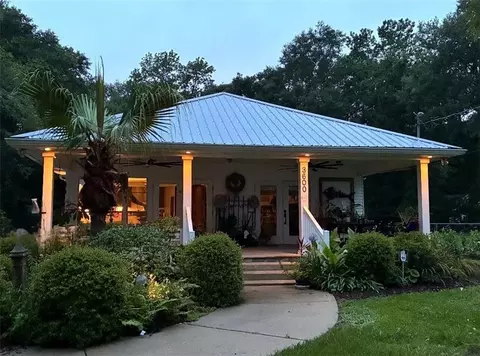 Exterior - 3600 Bay Front Rd, Mobile, AL 36605 photo 2 of 18