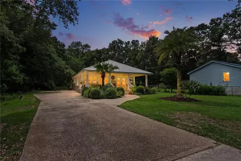 Exterior - 3600 Bay Front Rd, Mobile, AL 36605 photo 14 of 18