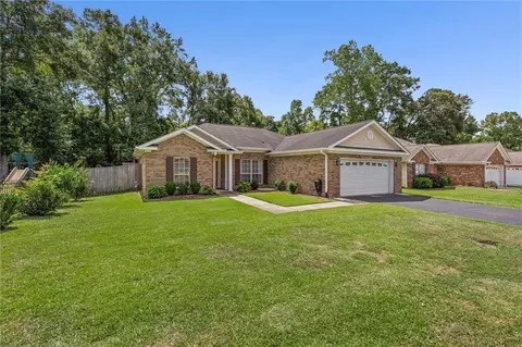 Exterior - 2205 Spring Grv E, Mobile, AL 36695 photo 3 of 3