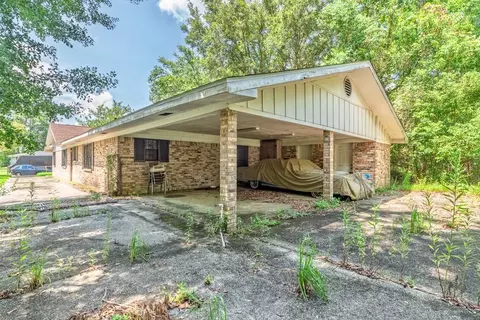 2430 Denmark St, Mobile, AL 36617 photo 4