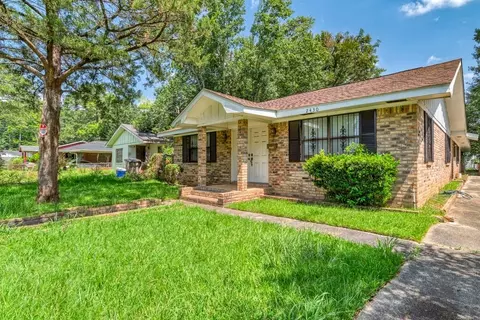 2430 Denmark St, Mobile, AL 36617 photo 3