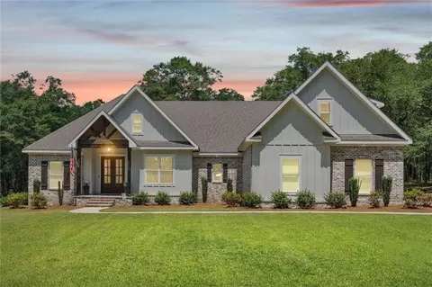 13520 Timber Springs Dr S, Wilmer, AL 36587