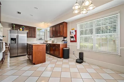 Kitchen - 3414 Audubon Sq E, Mobile, AL 36695 photo 4 of 4
