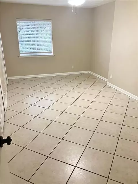 6527 Old Shell Rd #28, Mobile, AL 36608 photo 7