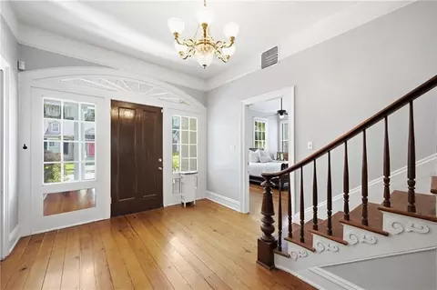 Entry Way - 272 Park Ter, Mobile, AL 36604 photo 2 of 9