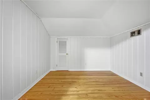 Bedroom - 272 Park Ter, Mobile, AL 36604 photo 9 of 9