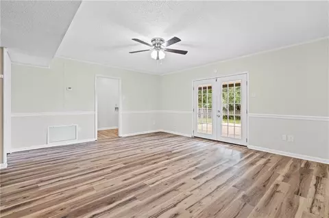 2359 Lantern Ln E, Mobile, AL 36693 photo 9