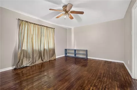 Living - 5851 Overlook Rd, Mobile, AL 36618 photo 1 of 6
