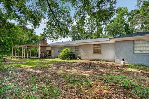 Exterior - 5851 Overlook Rd, Mobile, AL 36618 photo 4 of 6