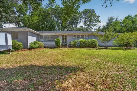 Exterior - 5851 Overlook Rd, Mobile, AL 36618 photo 3 of 6