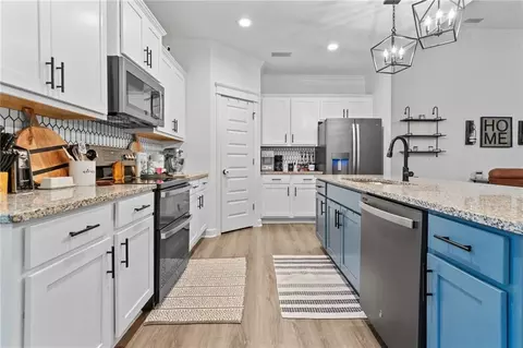 Kitchen - 9775 Maxwell Run, Mobile, AL 36608 photo 1 of 4