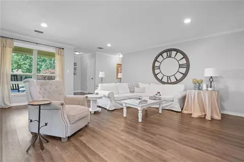 Living - 8280 Milton Rd, Mobile, AL 36695 photo 1 of 2