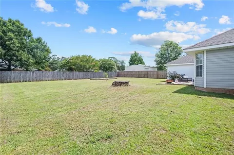 Exterior - 8280 Milton Rd, Mobile, AL 36695 photo 5 of 9