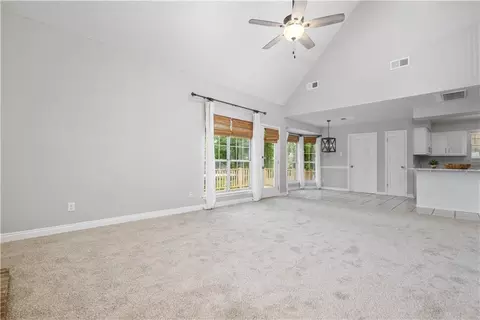 Living - 3270 Austin Dr, Mobile, AL 36695 photo 6 of 7
