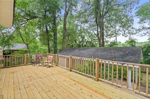 Exterior - 3270 Austin Dr, Mobile, AL 36695 photo 8 of 13