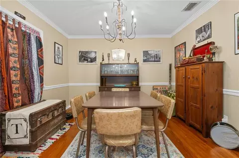 Dining - 4012 Sierra Dr, Mobile, AL 36693 photo 3 of 3