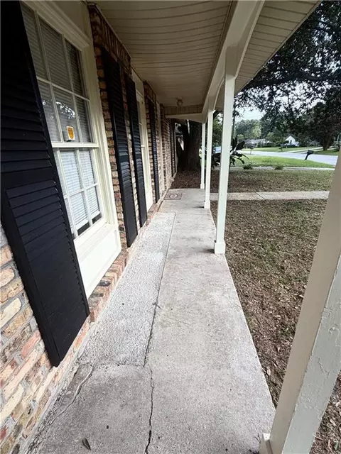 Exterior - 614 Masterson Ave, Chickasaw, AL 36611 photo 3 of 6