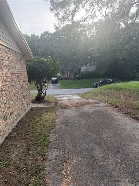 Exterior - 614 Masterson Ave, Chickasaw, AL 36611 photo 6 of 6