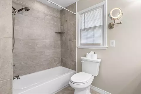 900 Regents Dr E, Mobile, AL 36609 photo 33
