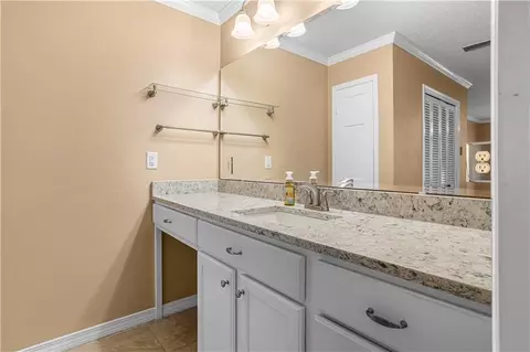 900 Regents Dr E, Mobile, AL 36609 photo 28