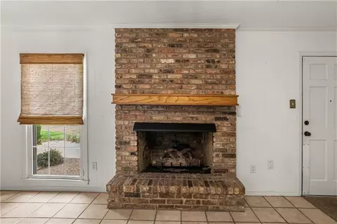 900 Regents Dr E, Mobile, AL 36609 photo 16