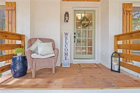 Exterior - 4312 Michael Blvd, Mobile, AL 36609 photo 4 of 6