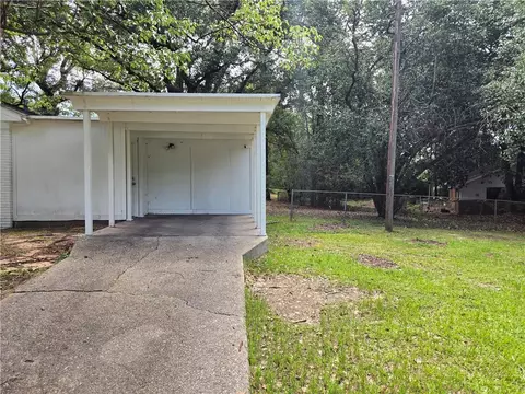 Exterior - 5675 Renn St, Mobile, AL 36618 photo 3 of 3
