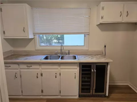 Kitchen - 5675 Renn St, Mobile, AL 36618 photo 1 of 4
