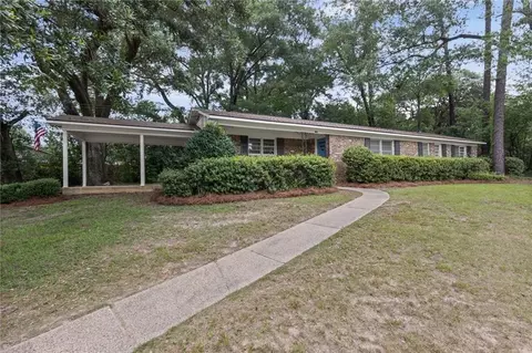 Exterior - 150 Cosgrove Dr, Mobile, AL 36608 photo 4 of 8