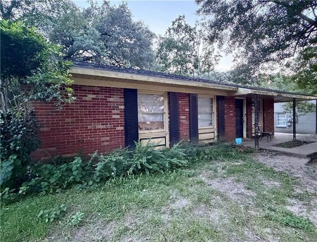 402 La Rose Dr, Mobile, AL 36609