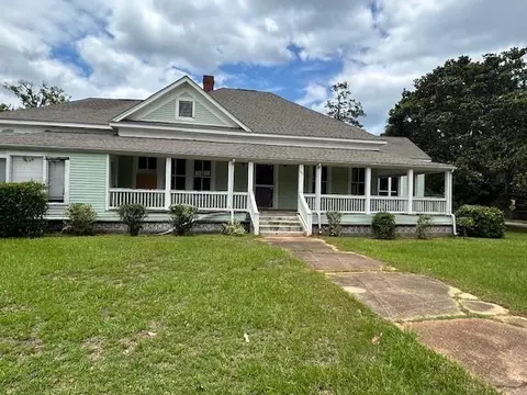 285 Pineville Rd, Monroeville, AL 36460