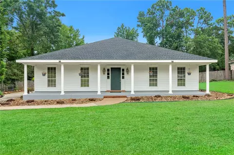 Exterior - 8210 Junior Rd, Mobile, AL 36695 photo 2 of 17