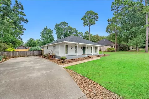 Exterior - 8210 Junior Rd, Mobile, AL 36695 photo 9 of 17
