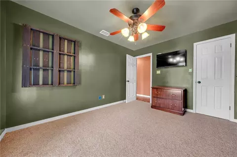 Bedroom - 8210 Junior Rd, Mobile, AL 36695 photo 5 of 7