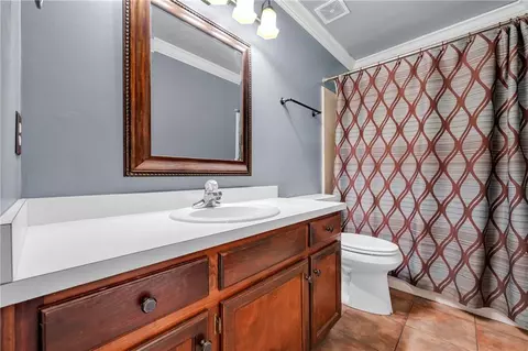 Bath - 8210 Junior Rd, Mobile, AL 36695 photo 1 of 3