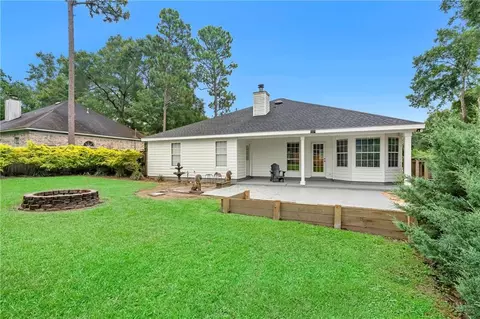 Exterior - 8210 Junior Rd, Mobile, AL 36695 photo 14 of 17