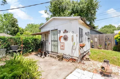 Exterior - 365 Mcdonald Ave, Mobile, AL 36604 photo 6 of 14