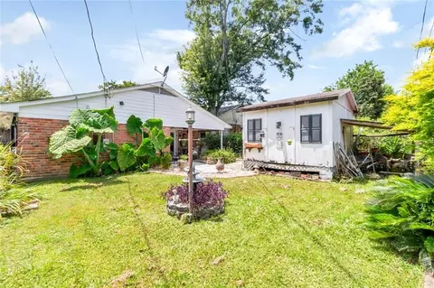 Exterior - 365 Mcdonald Ave, Mobile, AL 36604 photo 9 of 14