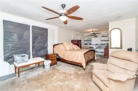 Bedroom - 365 Mcdonald Ave, Mobile, AL 36604 photo 2 of 2