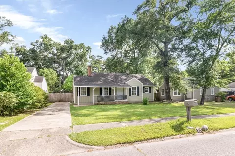Exterior - 2653 Ralston Rd, Mobile, AL 36606 photo 2 of 8