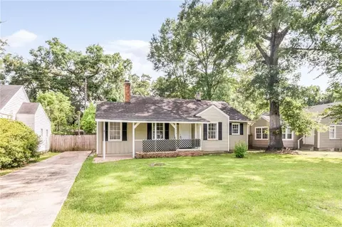 Exterior - 2653 Ralston Rd, Mobile, AL 36606 photo 3 of 8