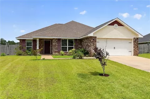23109 Ridgewood Dr, Robertsdale, AL 36567