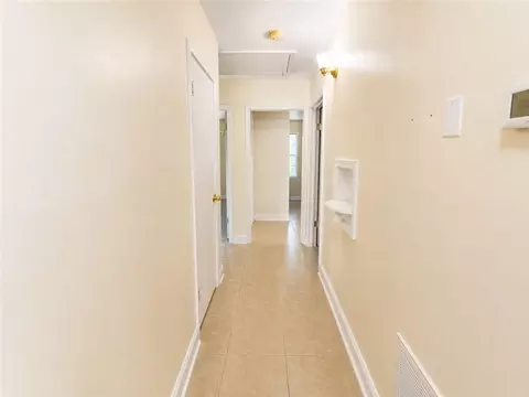 Entry Way - 1619 Wormeley Dr, Mobile, AL 36605 photo 1 of 3